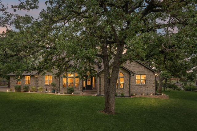 233 Colovista PKWY, Bastrop, TX 78602