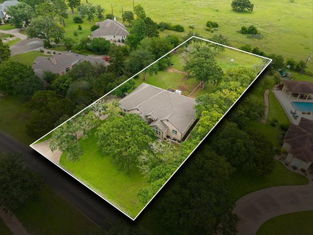 233 Colovista PKWY, Bastrop, TX 78602