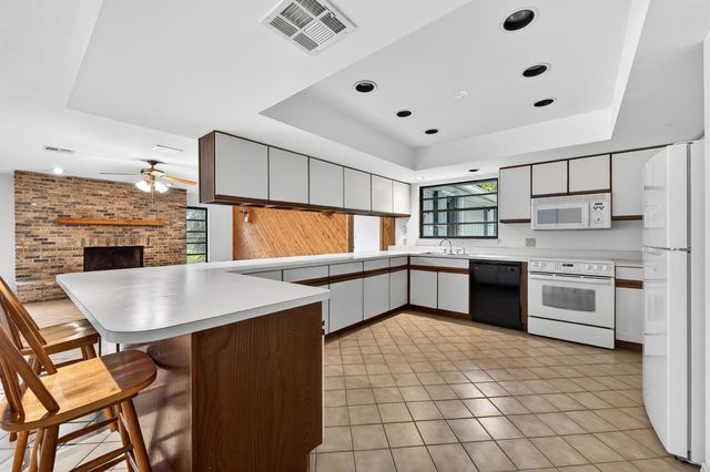 441 NE Town Terrace, Jensen Beach, FL 34957
