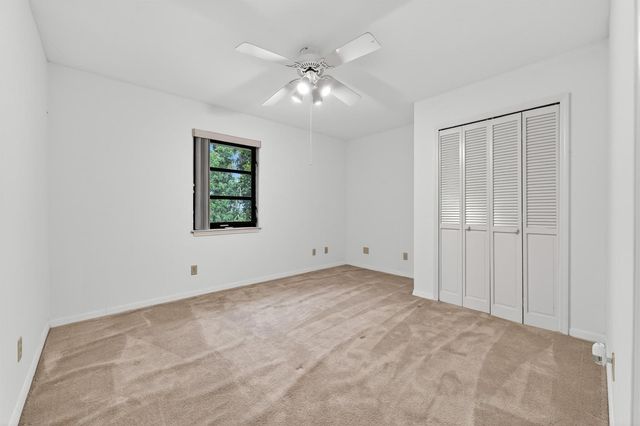 441 NE Town Terrace, Jensen Beach, FL 34957