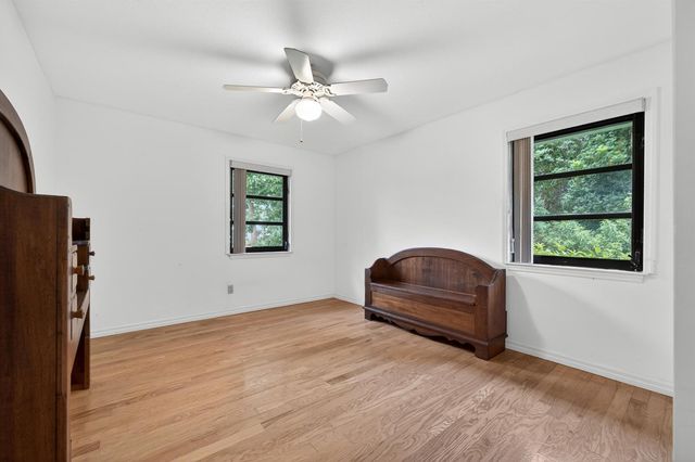 441 NE Town Terrace, Jensen Beach, FL 34957
