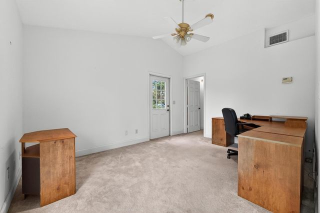 441 NE Town Terrace, Jensen Beach, FL 34957