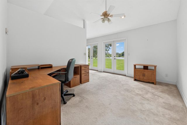 441 NE Town Terrace, Jensen Beach, FL 34957
