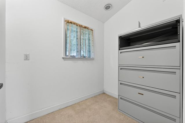 441 NE Town Terrace, Jensen Beach, FL 34957