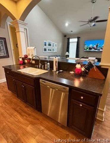 3707 Riverwalk Court, Jeffersonville, IN 47130