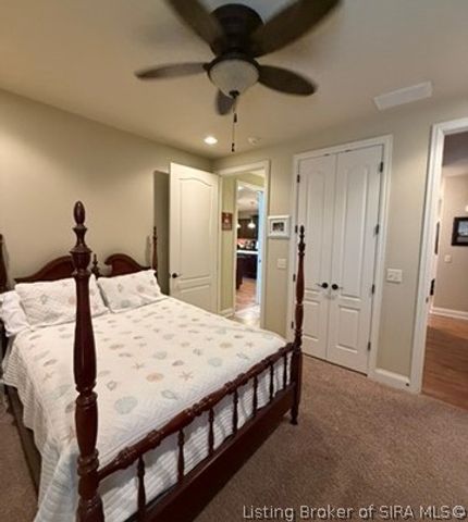 3707 Riverwalk Court, Jeffersonville, IN 47130