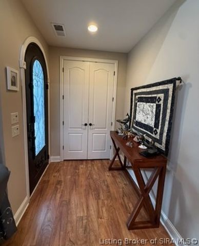 3707 Riverwalk Court, Jeffersonville, IN 47130