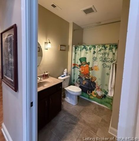3707 Riverwalk Court, Jeffersonville, IN 47130