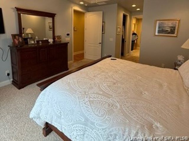 3707 Riverwalk Court, Jeffersonville, IN 47130