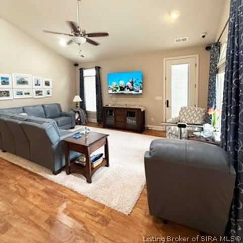 3707 Riverwalk Court, Jeffersonville, IN 47130