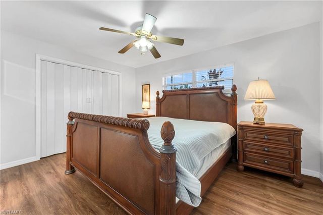 2772 Riverview DR, Naples, FL 34112