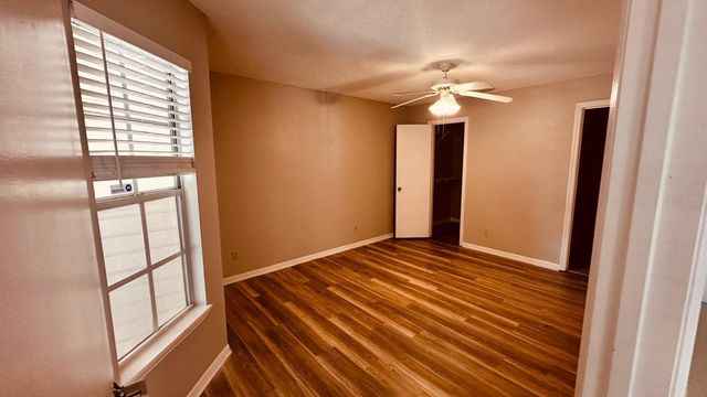 1087 S HIAWASSEE ROAD 422, Orlando, FL 32835