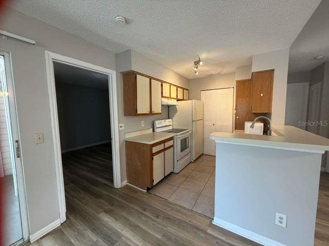 1087 S HIAWASSEE ROAD 422, Orlando, FL 32835