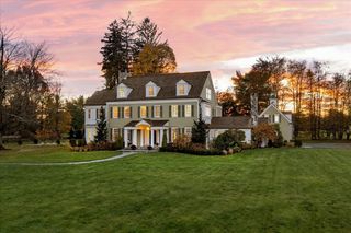 515 Carter Street, New Canaan, CT 06840