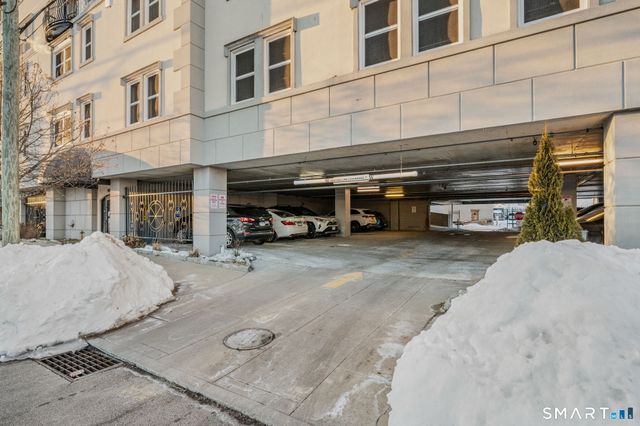 461 Bank Street 402, New London, CT 06320