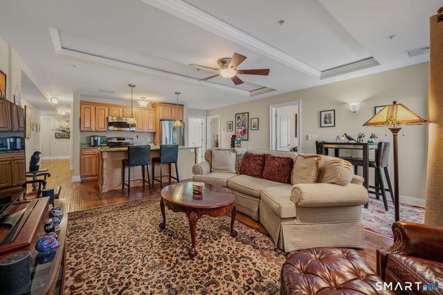 461 Bank Street 402, New London, CT 06320