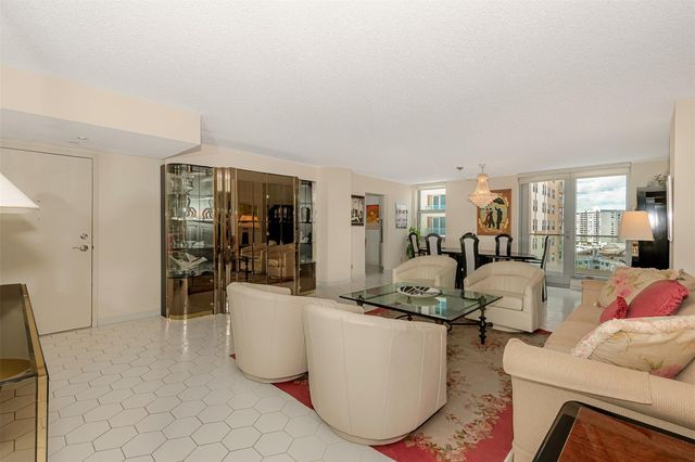 1912 S Ocean Drive 9C, Hallandale Beach, FL 33009
