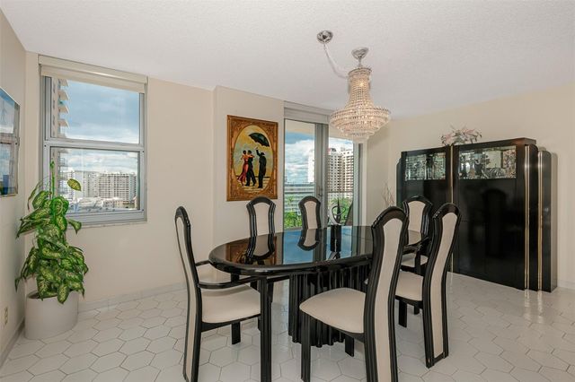 1912 S Ocean Drive 9C, Hallandale Beach, FL 33009