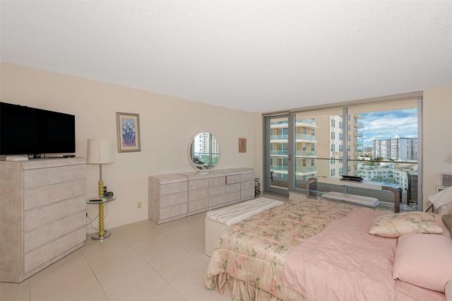 1912 S Ocean Drive 9C, Hallandale Beach, FL 33009
