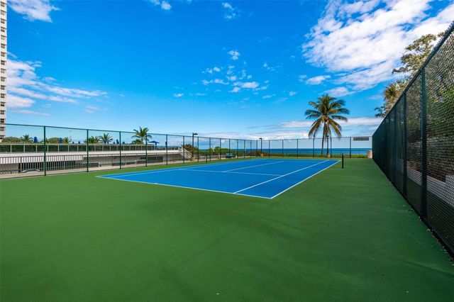 1912 S Ocean Drive 9C, Hallandale Beach, FL 33009