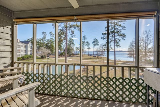 1210 Cypress Pointe Drive, Manning, SC 29102