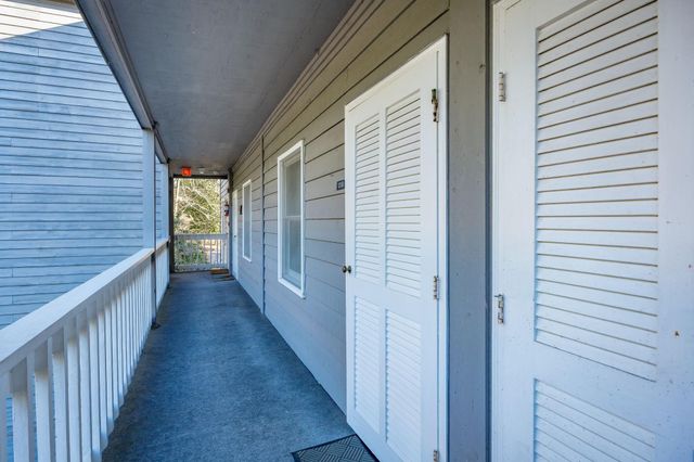 1210 Cypress Pointe Drive, Manning, SC 29102