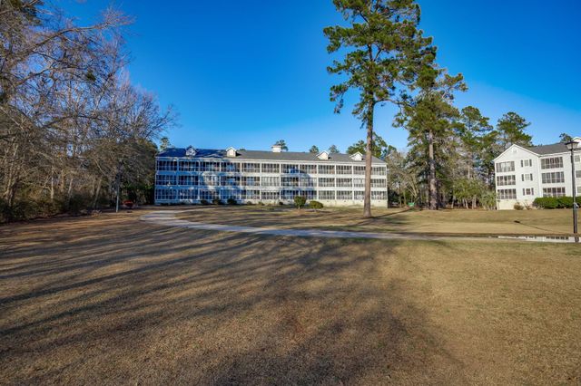 1210 Cypress Pointe Drive, Manning, SC 29102