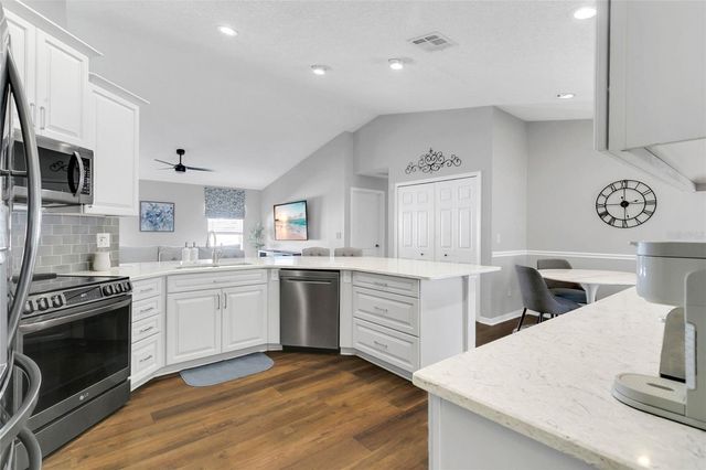 1030 CATFISH CREEK COURT, Oviedo, FL 32765