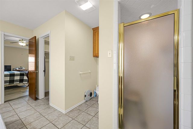 6806 SW Drakestone, Lawton, OK 73502