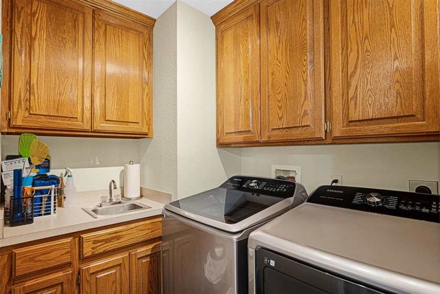 6806 SW Drakestone, Lawton, OK 73502