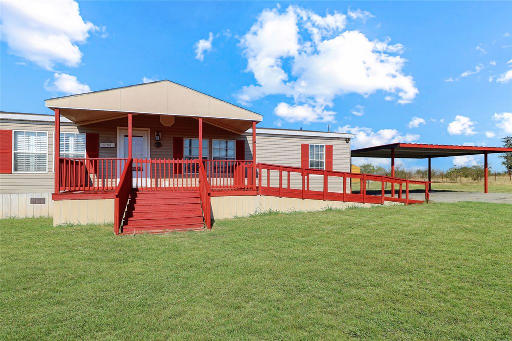 12981 Heather Brook Road, Justin, TX 76247 — photo 3