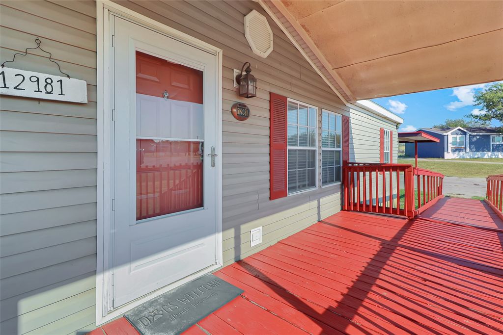 12981 Heather Brook Road, Justin, TX 76247 — photo 4