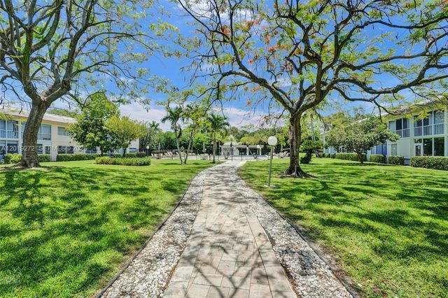 1108 Bahama Bnd B1, Coconut Creek, FL 33066