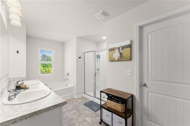 5549 Barberry Avenue, Oakwood, GA 30566