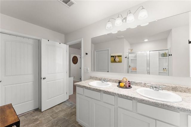 5549 Barberry Avenue, Oakwood, GA 30566