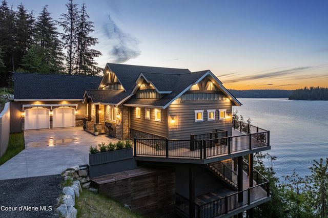 8491 N McKinley LN, Hayden Lake, ID 83835
