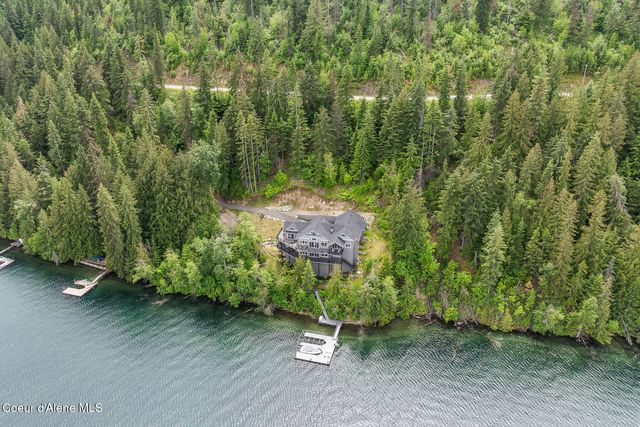 8491 N McKinley LN, Hayden Lake, ID 83835