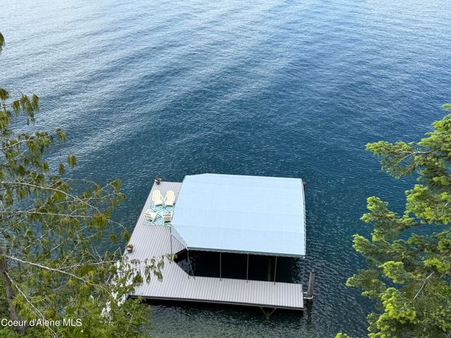 8491 N McKinley LN, Hayden Lake, ID 83835