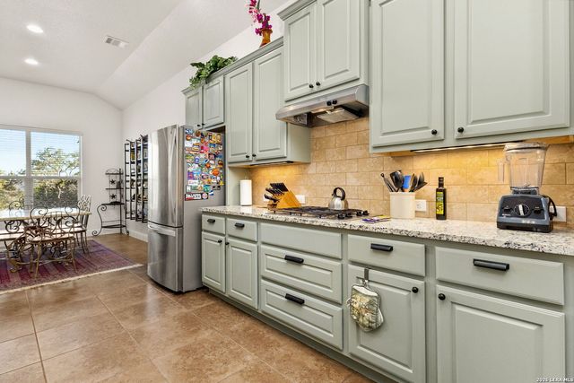 880 Haven Point, New Braunfels, TX 78132