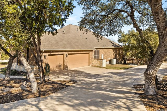 880 Haven Point, New Braunfels, TX 78132
