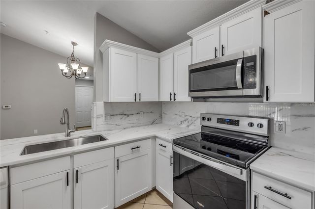 940 VILLAGE TRAIL 4-306, Port Orange, FL 32127