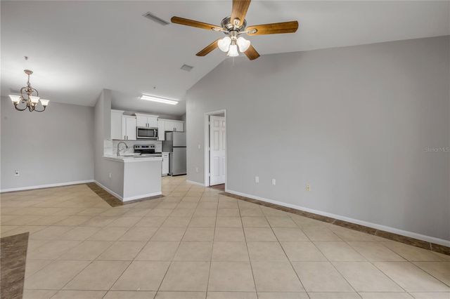 940 VILLAGE TRAIL 4-306, Port Orange, FL 32127