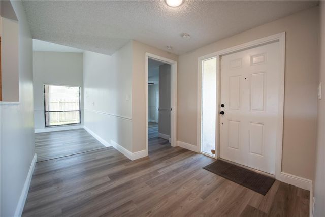 2101 NW 101st Terrace, Pembroke Pines, FL 33026