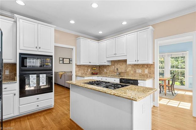 926 Benfield Drive, Greensboro, NC 27410