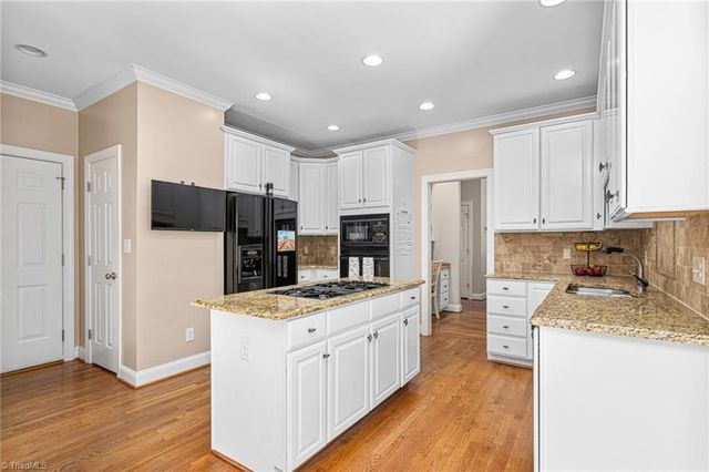 926 Benfield Drive, Greensboro, NC 27410