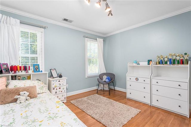 926 Benfield Drive, Greensboro, NC 27410