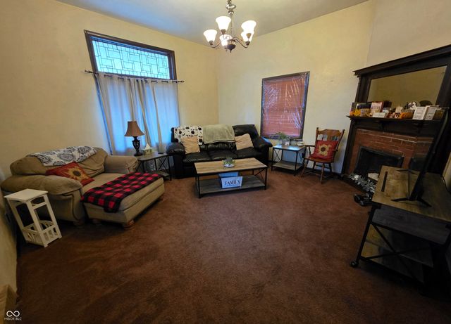 306 E Monroe Street, Alexandria, IN 46001