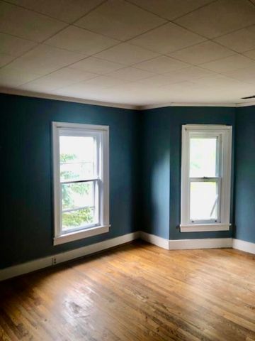 21 West Elizabeth Street, Skaneateles, NY 13152