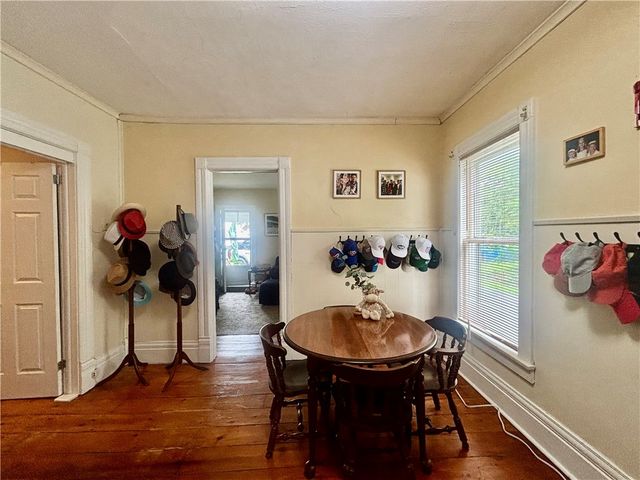 21 West Elizabeth Street, Skaneateles, NY 13152