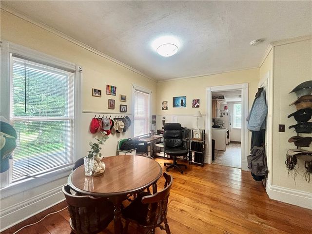 21 West Elizabeth Street, Skaneateles, NY 13152